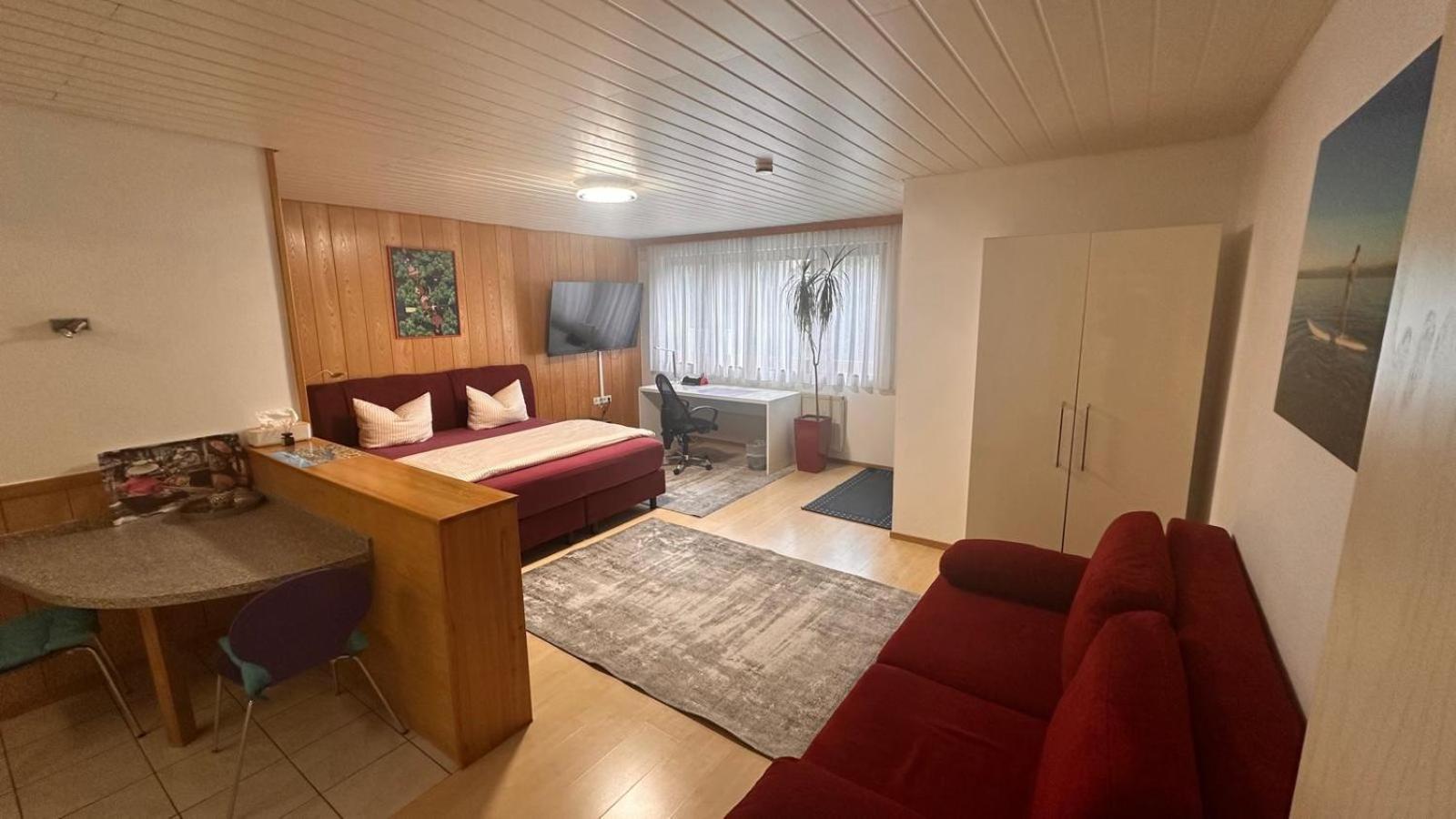 Haus Pia Executive Apartments FDH Rum bild